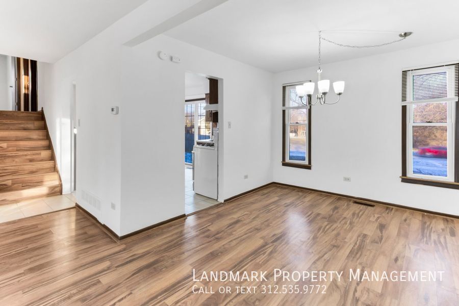 18819 Oakwood Court property image