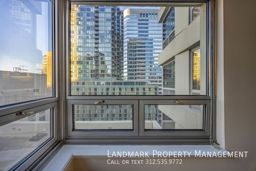 440 N Wabash Ave Unit 1904 property image