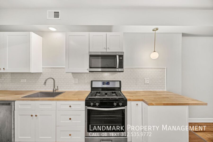 4723 S Forrestville Ave Unit 3 property image