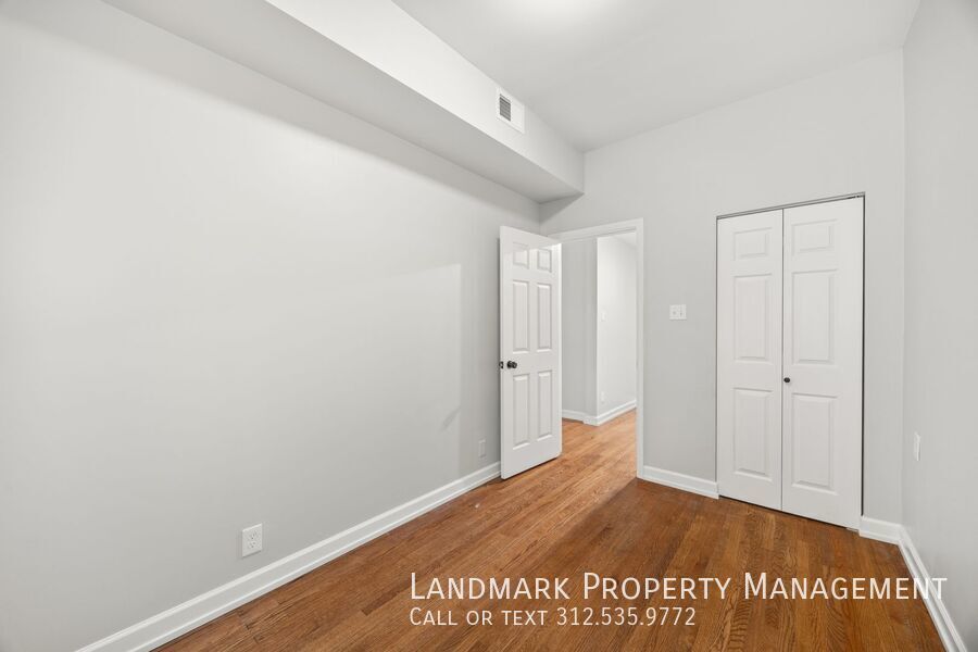 4723 S Forrestville Ave Unit 3 property image