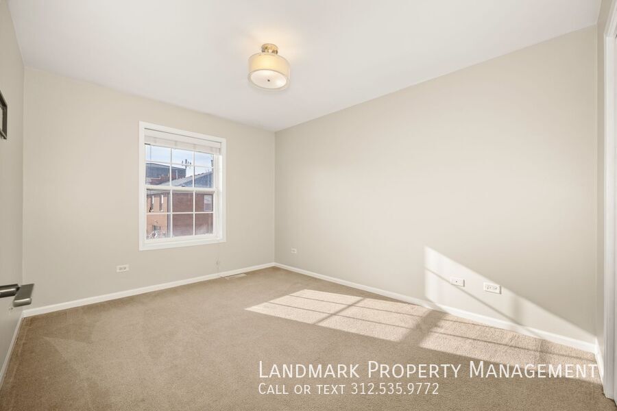 6431 W 64th Pl property image