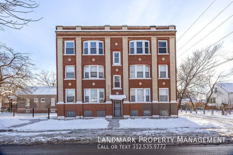 1843 W 54th Unit 1E property image