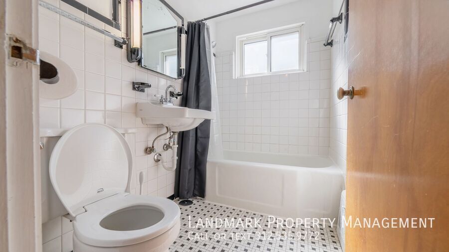 1215 N Harlem Ave Unit C property image