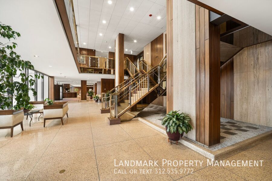 3200 N Lake Shore Dr Unit 909 property image