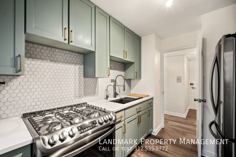 3950 N Lake Shore Dr Unit 400 property image