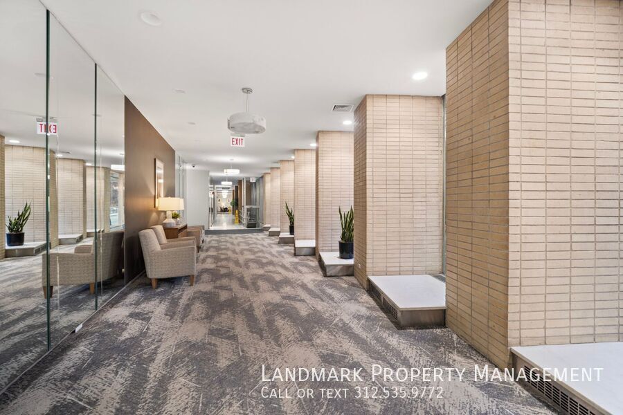 3950 N Lake Shore Dr Unit 400 property image