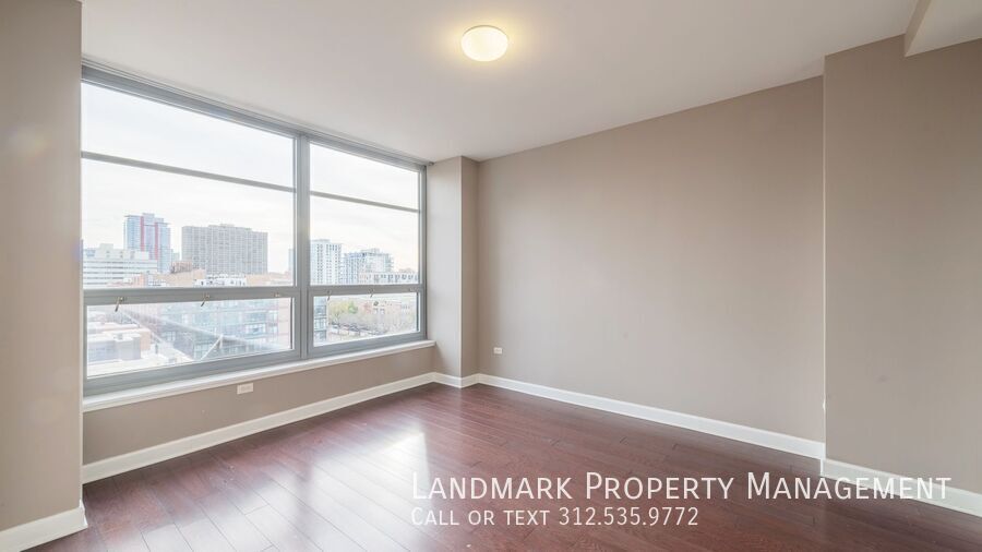 1600 S Prairie Ave Unit 808 property image