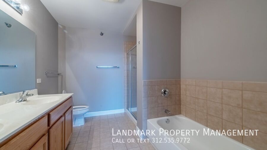 1600 S Prairie Ave Unit 808 property image