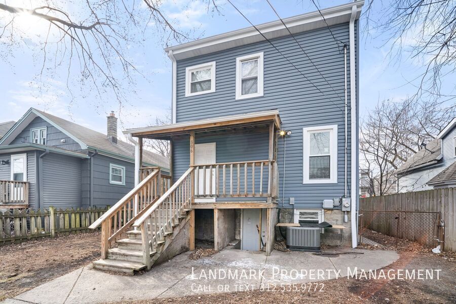 806 S Taylor Ave property image