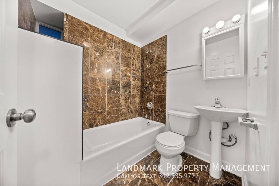 509 E 44th St Unit G property image