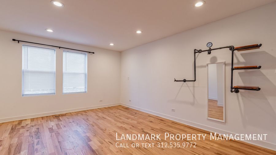 2038 W 21st St Unit 2 property image