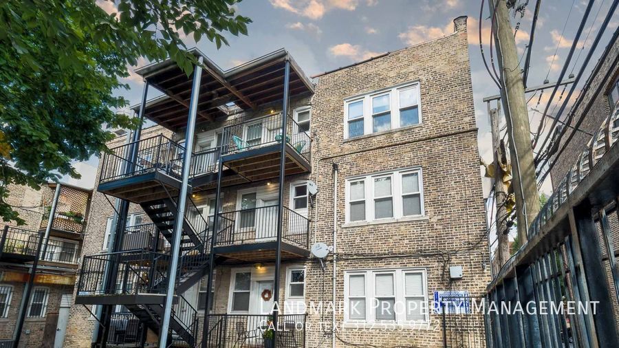 4748 N Washtenaw Unit 2 property image