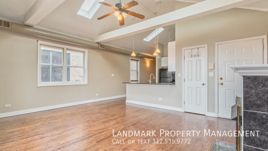 2329 W Harrison St Unit 4 property image