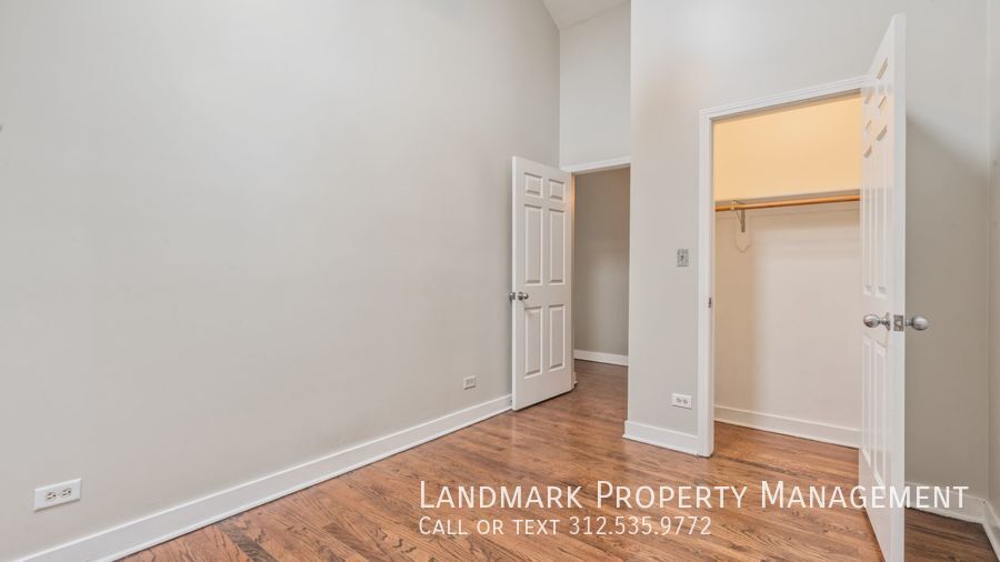 2329 W Harrison St Unit 4 property image