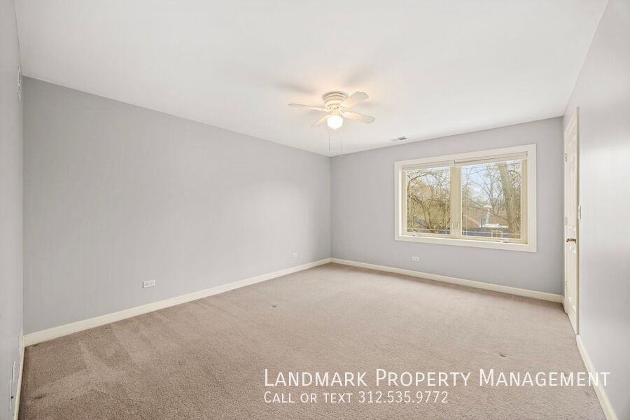 12313 S 71st Ct property image