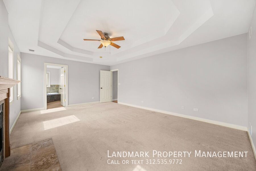 12313 S 71st Ct property image