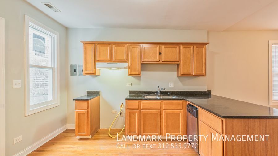 1815 S Lalfin Coach House Unit 2 property image