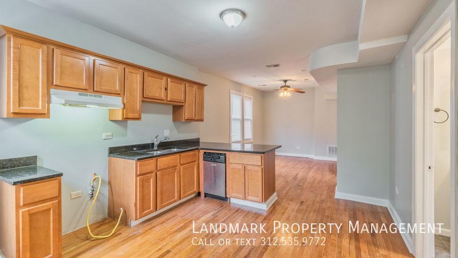 1815 S Lalfin Coach House Unit 2 property image