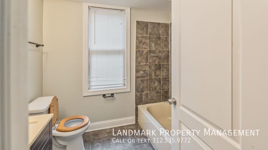 1815 S Lalfin Coach House Unit 2 property image