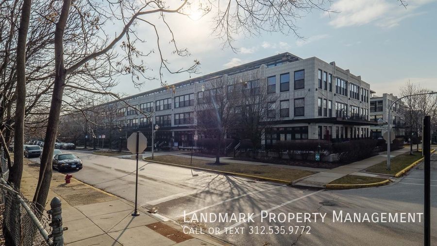 1069 West 14th Place Unit 205 property image