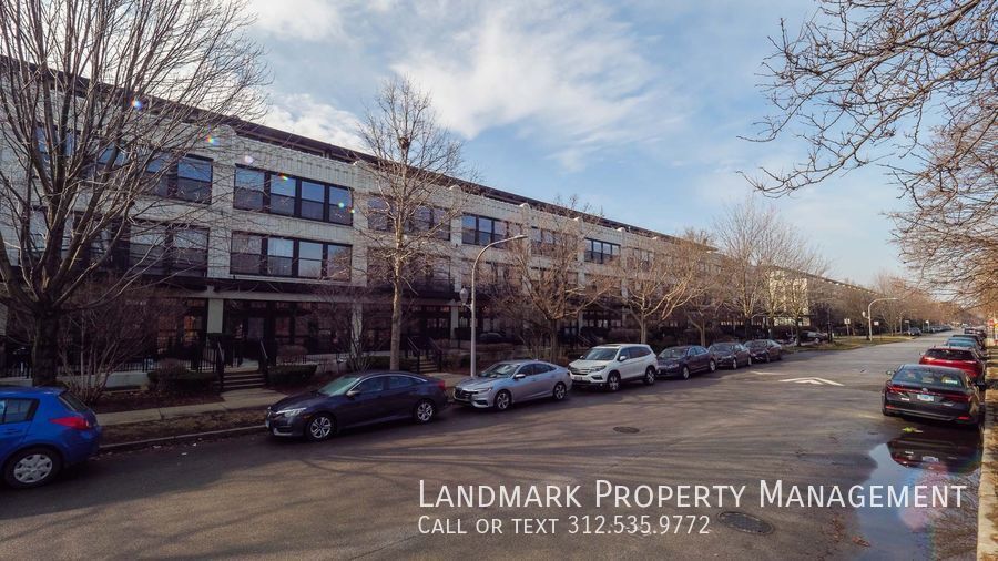 1069 West 14th Place Unit 205 property image