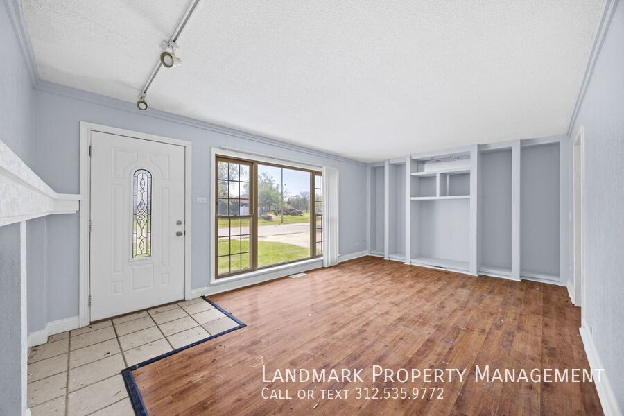 336 Waldman Dr property image