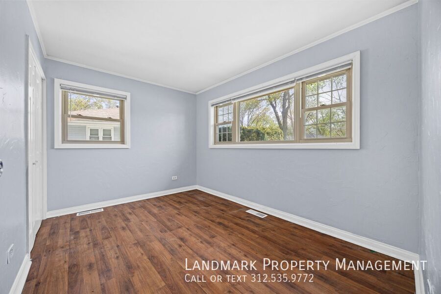 336 Waldman Dr property image