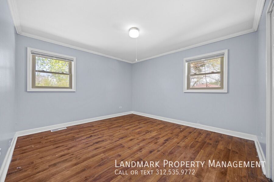 336 Waldman Dr property image