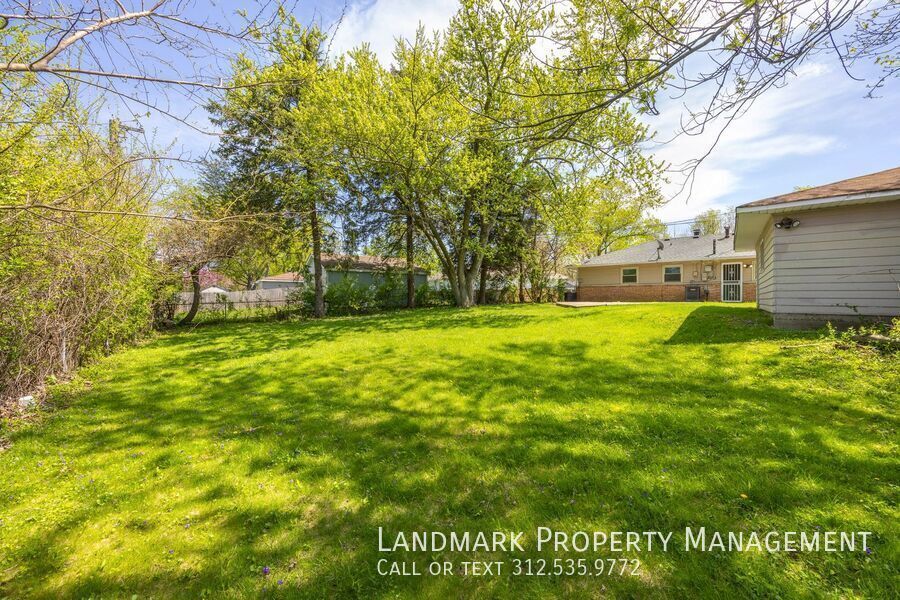 336 Waldman Dr property image