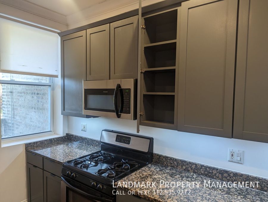 5340 N Winthrop Ave Unit 2N property image