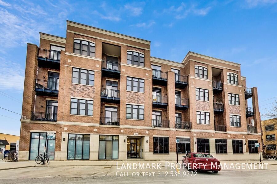 4755 N Washtenaw Ave Unit 209 property image