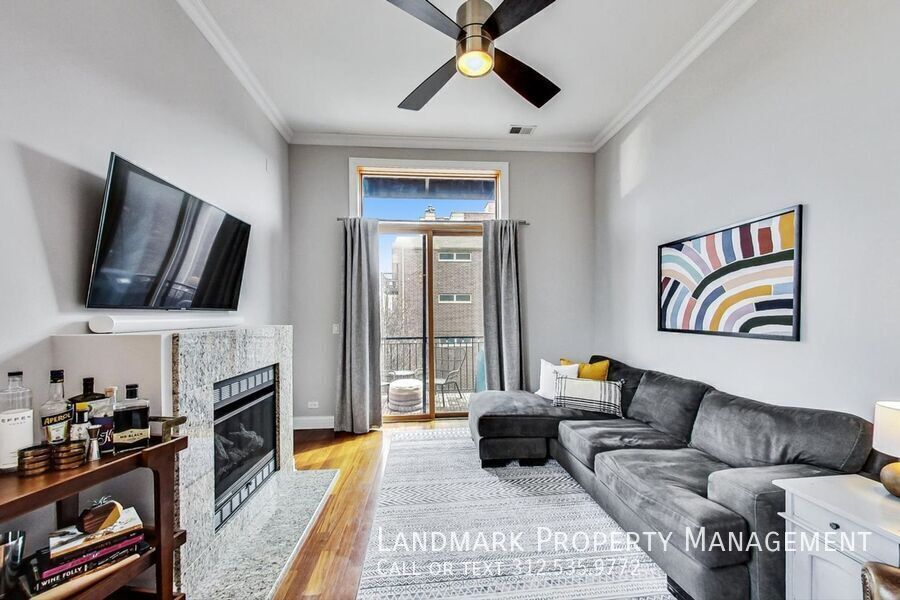 4755 N Washtenaw Ave Unit 209 property image