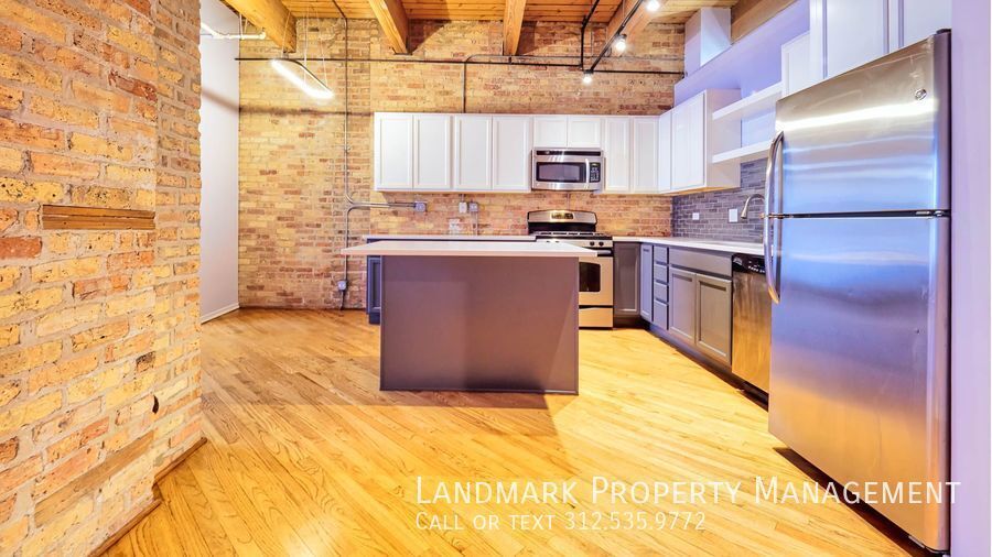 375 W Erie Unit 403 property image