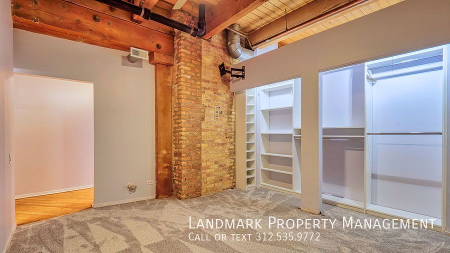 375 W Erie Unit 403 property image